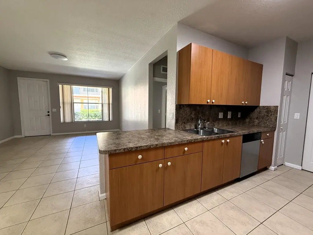 3561 Forest Hill Boulevard Palm Springs FL 33406