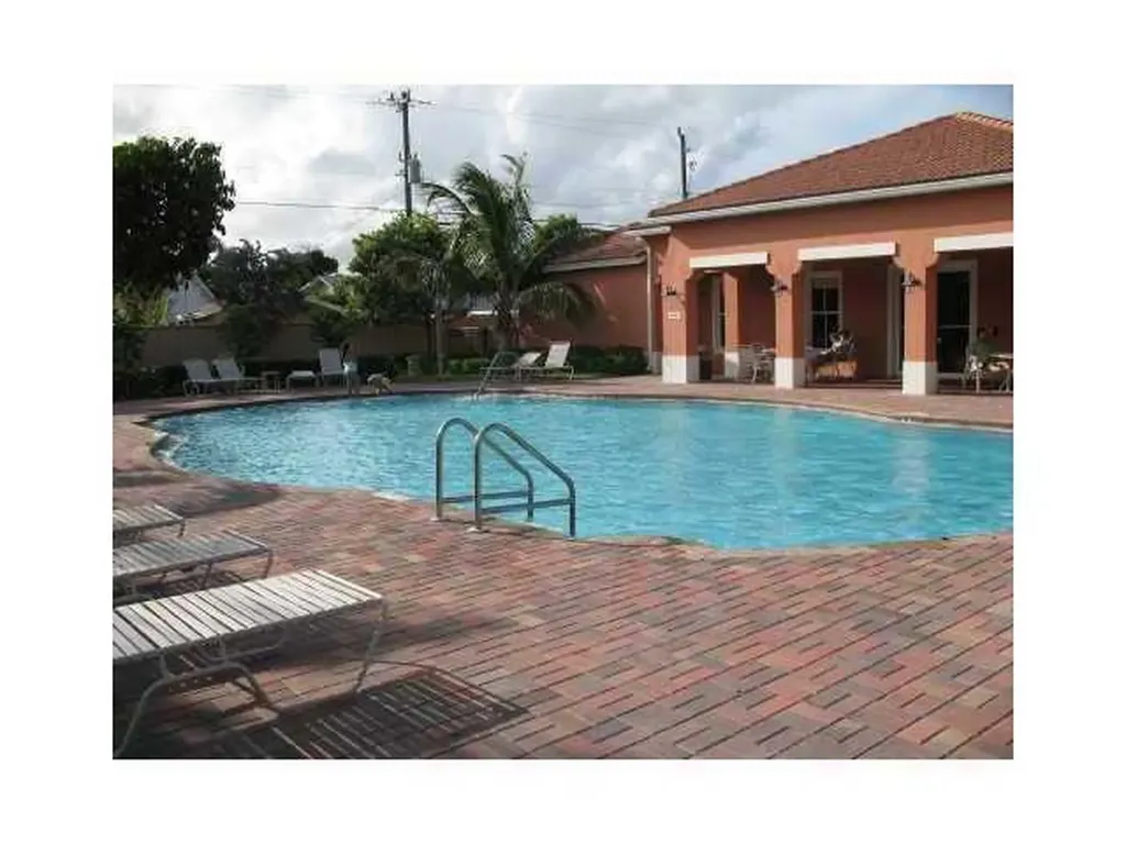 3561 Forest Hill Boulevard Palm Springs FL 33406