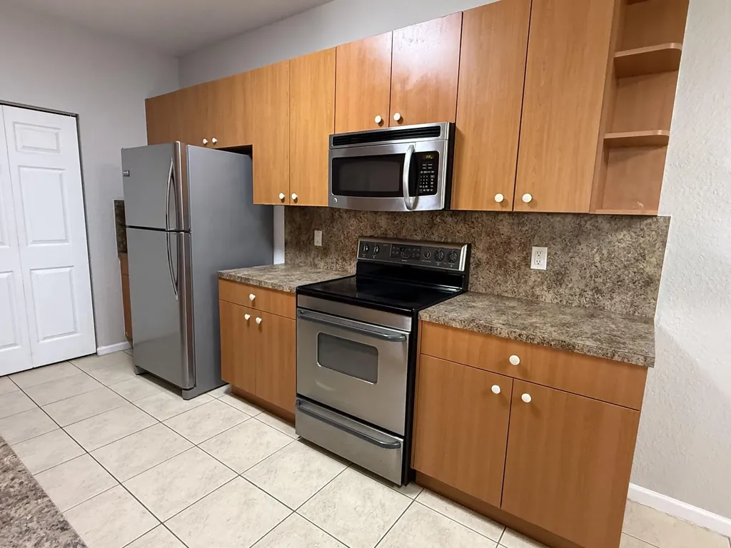 3561 Forest Hill Boulevard Palm Springs FL 33406