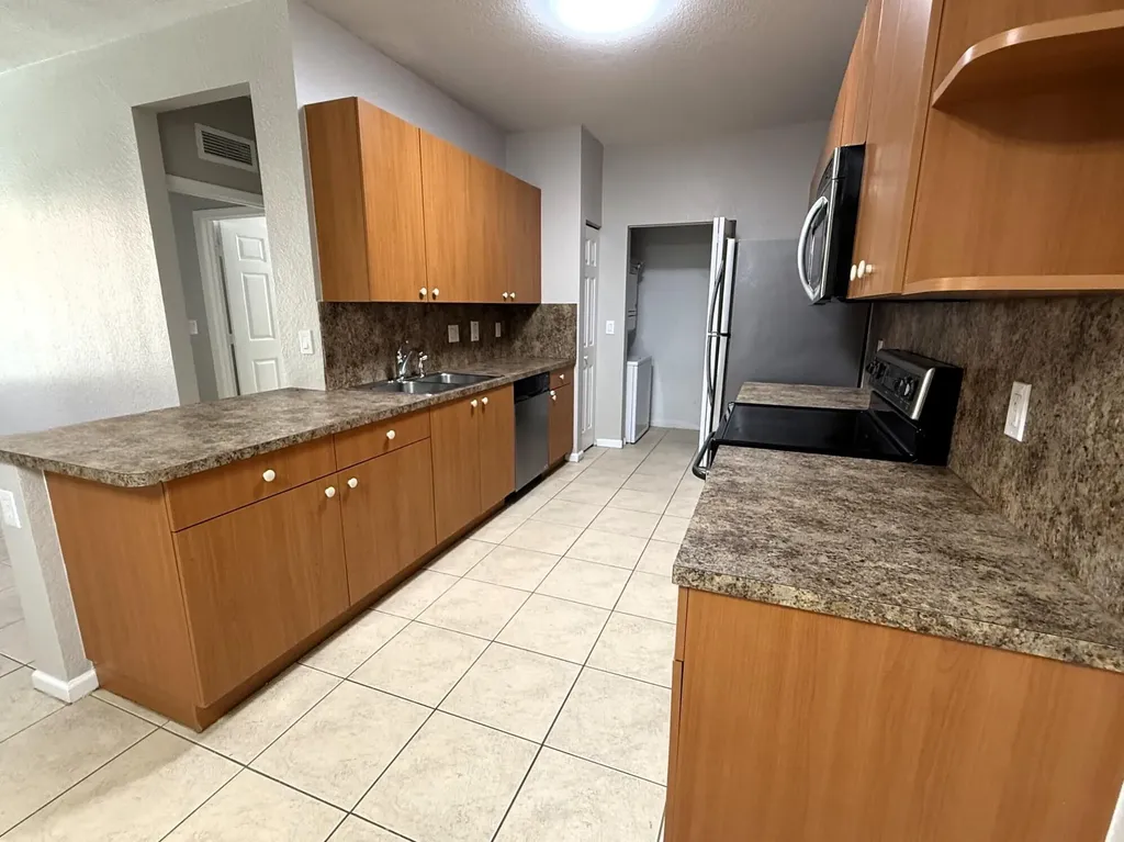 3561 Forest Hill Boulevard Palm Springs FL 33406