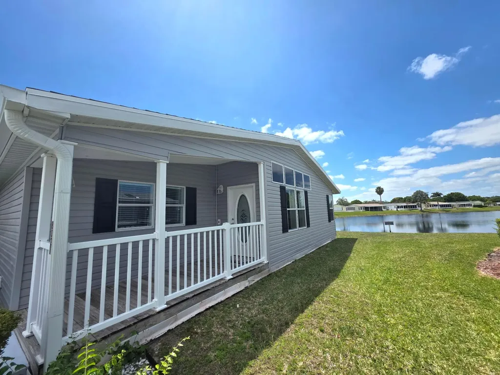 8027 9th Hole Drive Port St Lucie FL 34952