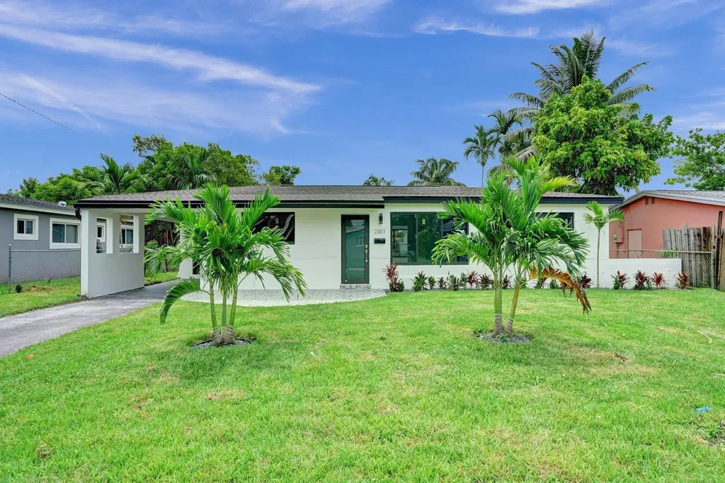 2301 Alcazar Drive Miramar FL 33023