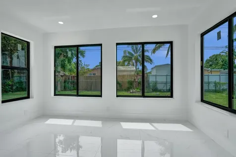 2301 Alcazar Drive Miramar FL 33023