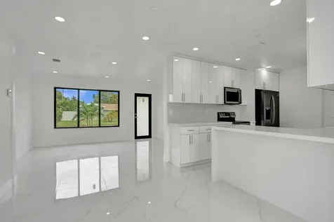 2301 Alcazar Drive Miramar FL 33023