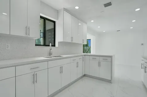 2301 Alcazar Drive Miramar FL 33023