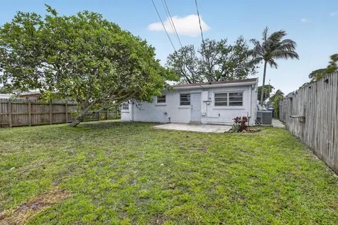 121 NW 52nd Street Oakland Park FL 33309