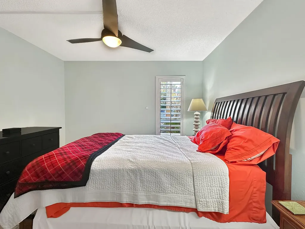 5232 NE 6th Avenue Fort Lauderdale FL 33334