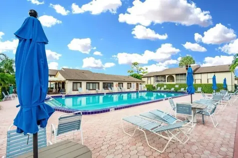5839 La Pinata Boulevard Greenacres FL 33463