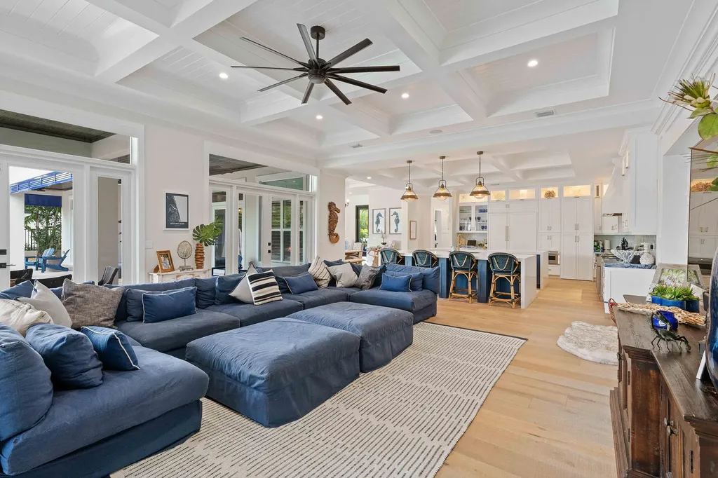 261 Old Jupiter Beach Road Jupiter FL 33477