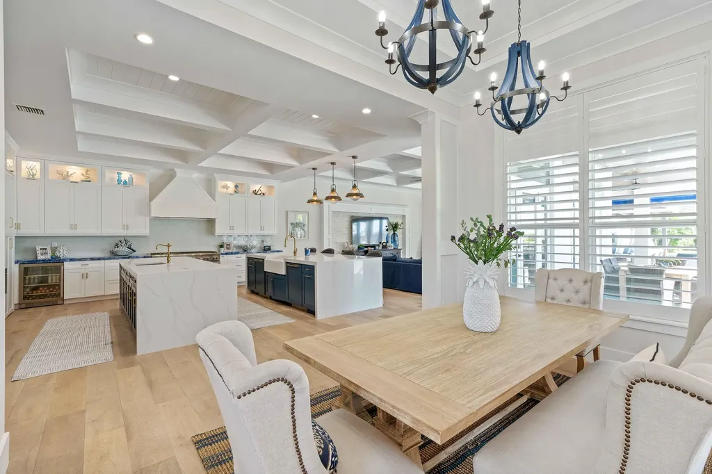 261 Old Jupiter Beach Road Jupiter FL 33477