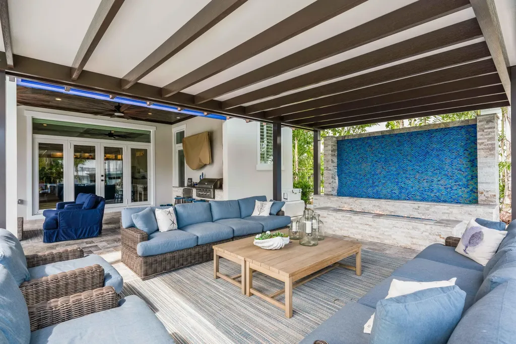 261 Old Jupiter Beach Road Jupiter FL 33477