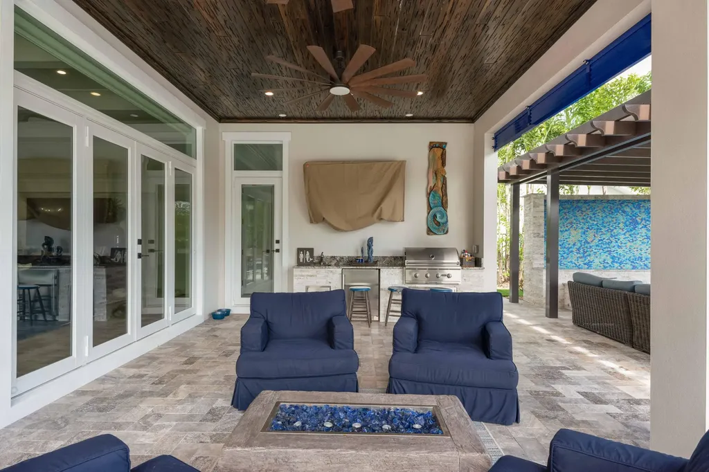 261 Old Jupiter Beach Road Jupiter FL 33477