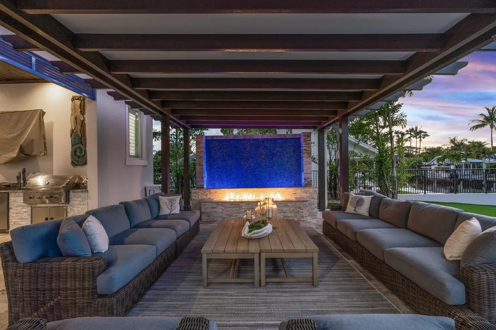 261 Old Jupiter Beach Road Jupiter FL 33477