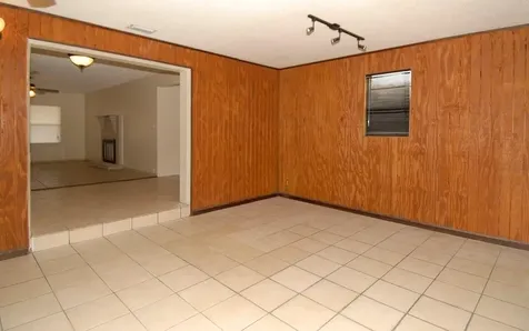 971 SW 83rd Avenue North Lauderdale FL 33068
