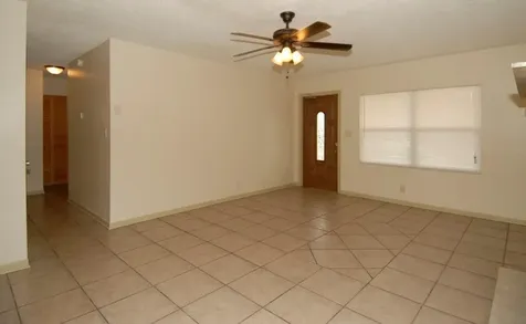 971 SW 83rd Avenue North Lauderdale FL 33068