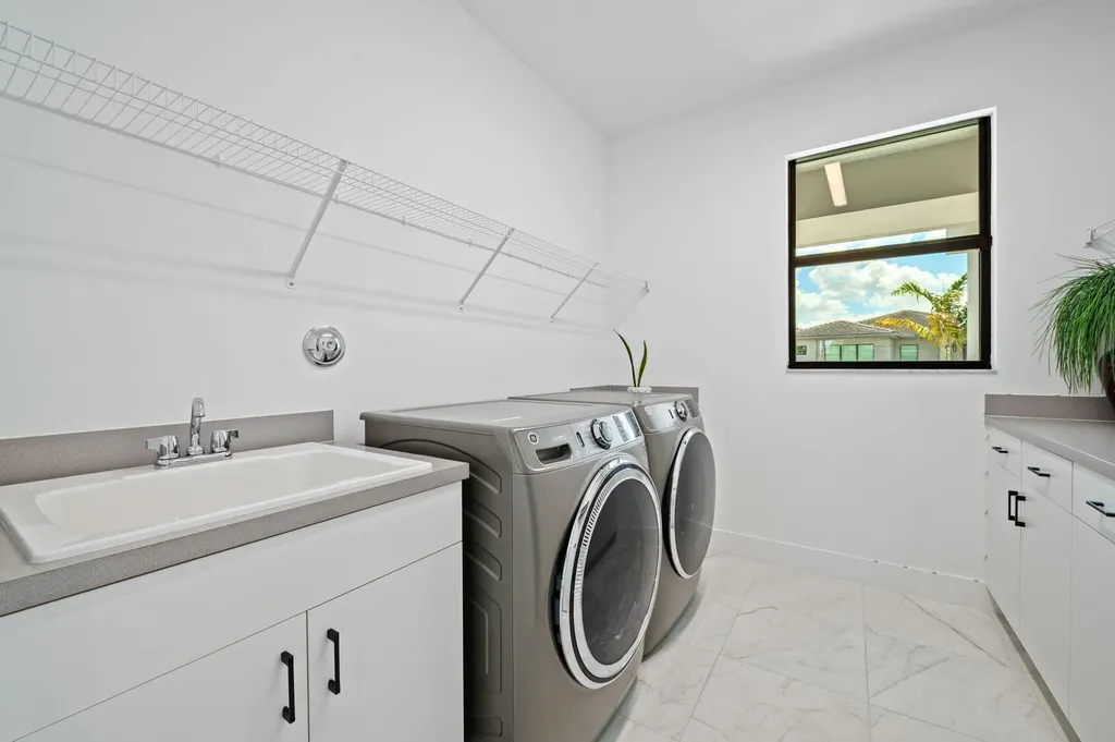 8599 Tower Bridge Court Boca Raton FL 33496