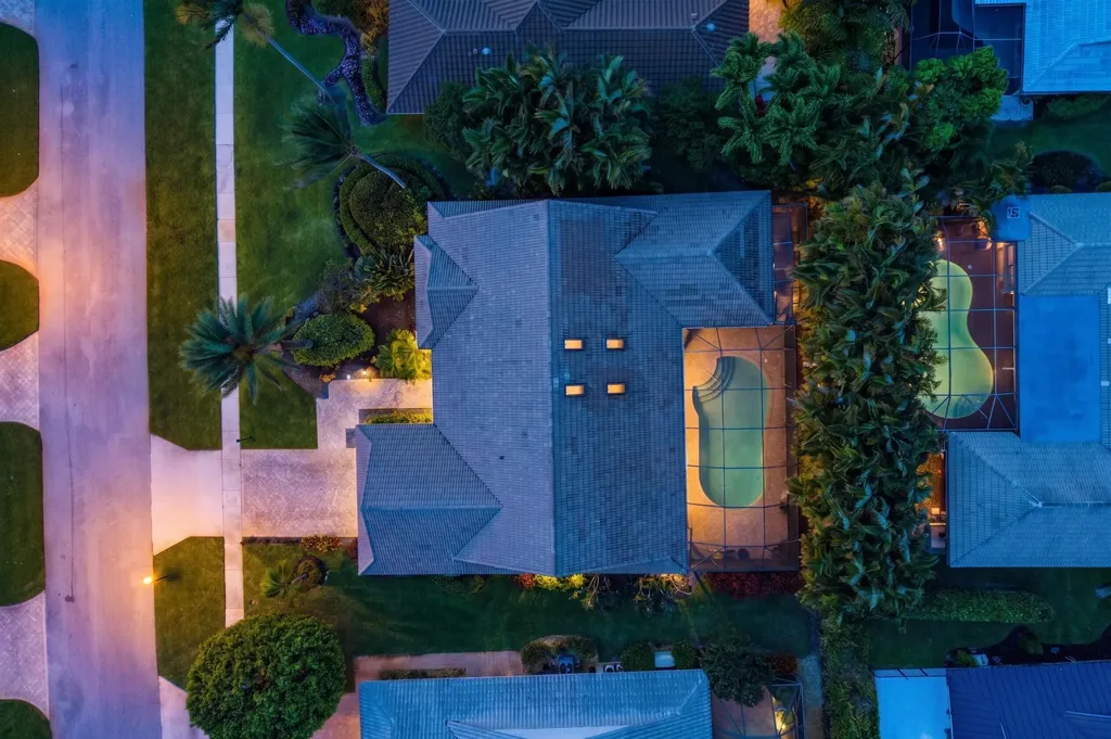 4382 White Cedar Lane Delray Beach FL 33445