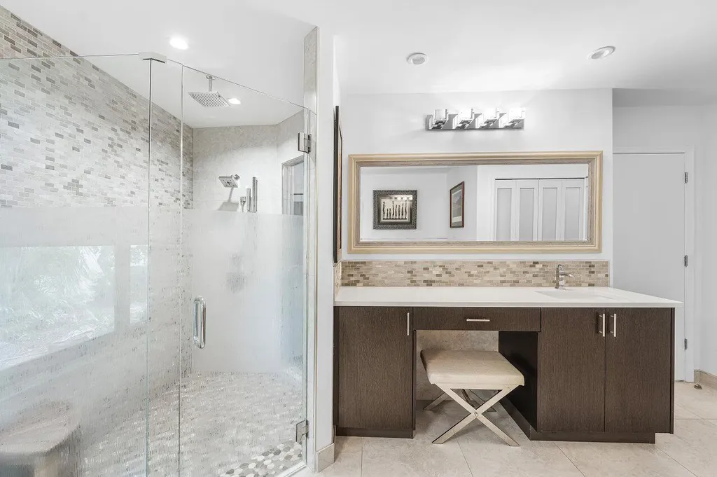 4382 White Cedar Lane Delray Beach FL 33445