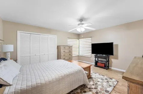 4382 White Cedar Lane Delray Beach FL 33445