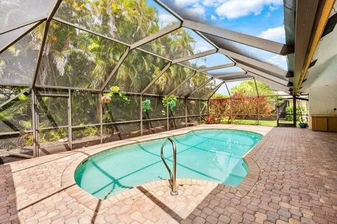 4382 White Cedar Lane Delray Beach FL 33445