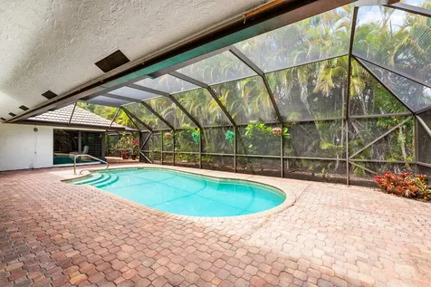 4382 White Cedar Lane Delray Beach FL 33445