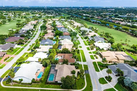 4382 White Cedar Lane Delray Beach FL 33445