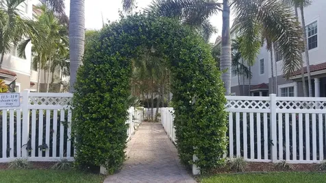 118 Ocean Cay Way Hypoluxo FL 33462
