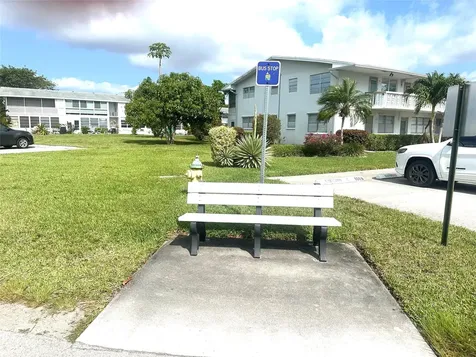 2004 Harwood C Deerfield Beach FL 33442