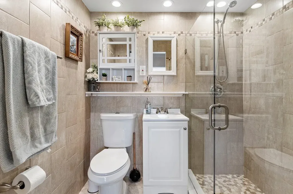 1650 NE 3rd Avenue Delray Beach FL 33444