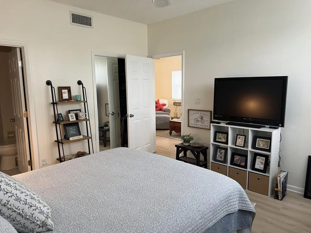 18081 SE Country Club Drive Jupiter FL 33469