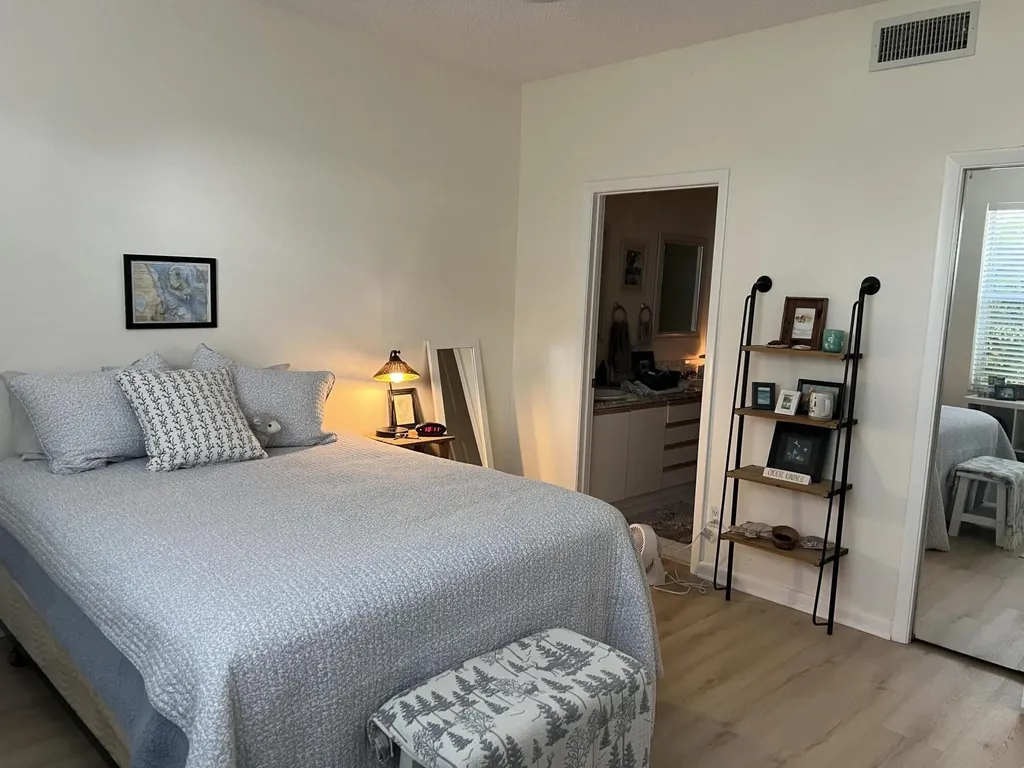 18081 SE Country Club Drive Jupiter FL 33469