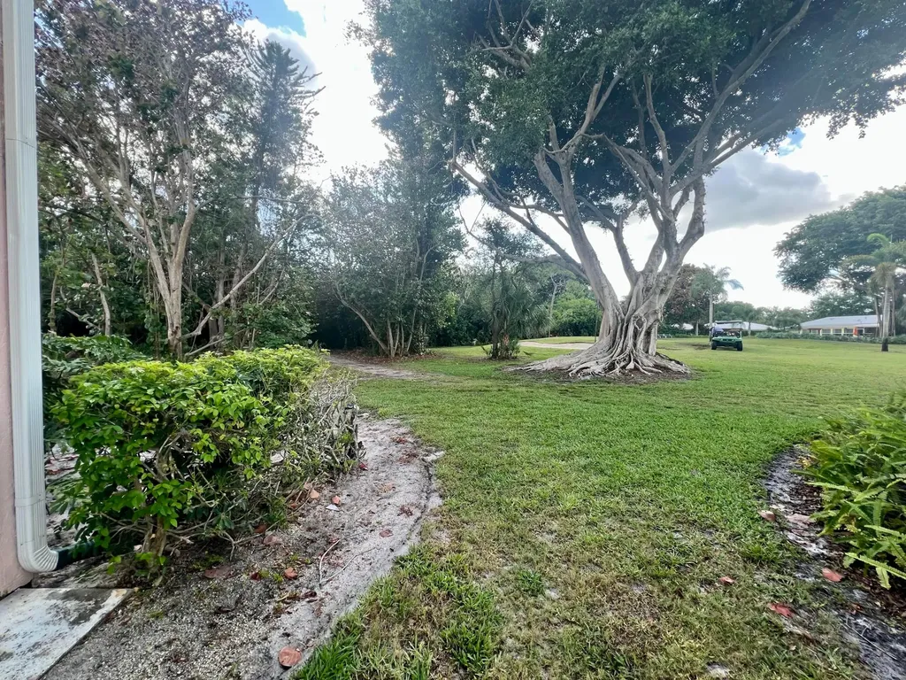 18081 SE Country Club Drive Jupiter FL 33469