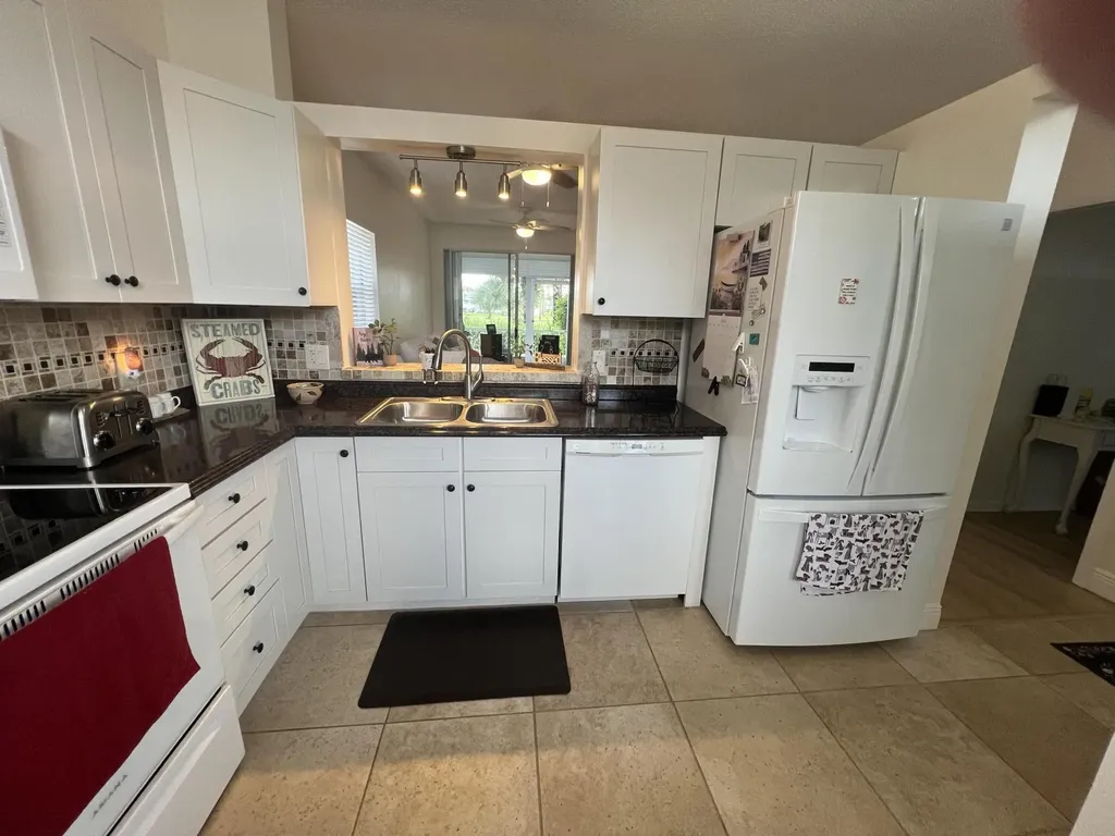 18081 SE Country Club Drive Jupiter FL 33469