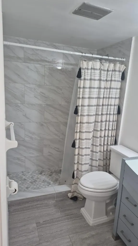 4137 NW 88th Avenue Coral Springs FL 33065