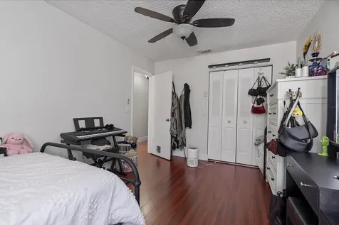 1177 NW 98th Terrace Pembroke Pines FL 33024