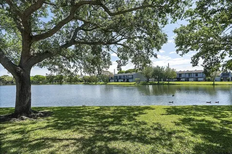 1177 NW 98th Terrace Pembroke Pines FL 33024