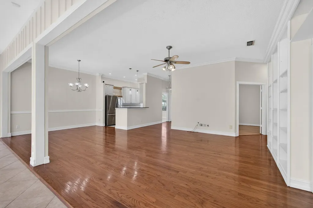 8773 Wakefield Drive Palm Beach Gardens FL 33410