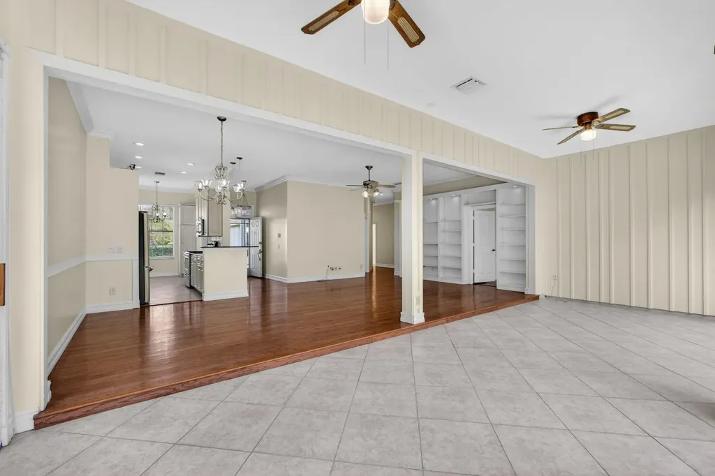 8773 Wakefield Drive Palm Beach Gardens FL 33410