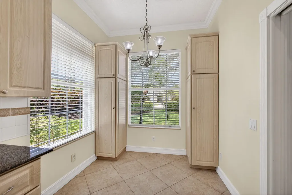 8773 Wakefield Drive Palm Beach Gardens FL 33410
