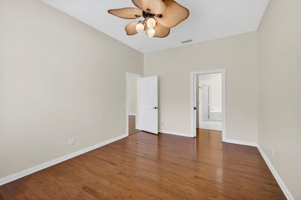 8773 Wakefield Drive Palm Beach Gardens FL 33410
