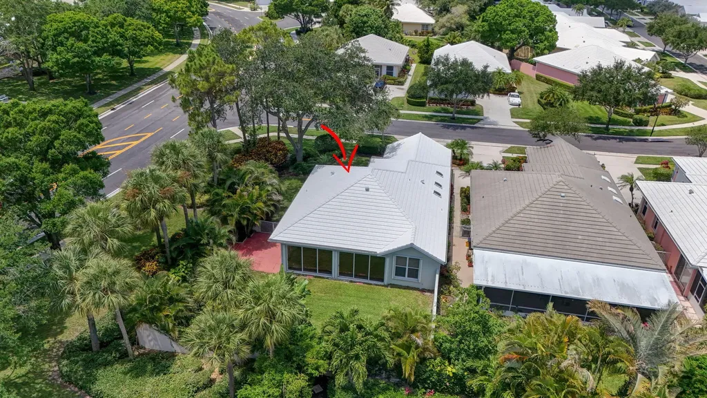 8773 Wakefield Drive Palm Beach Gardens FL 33410