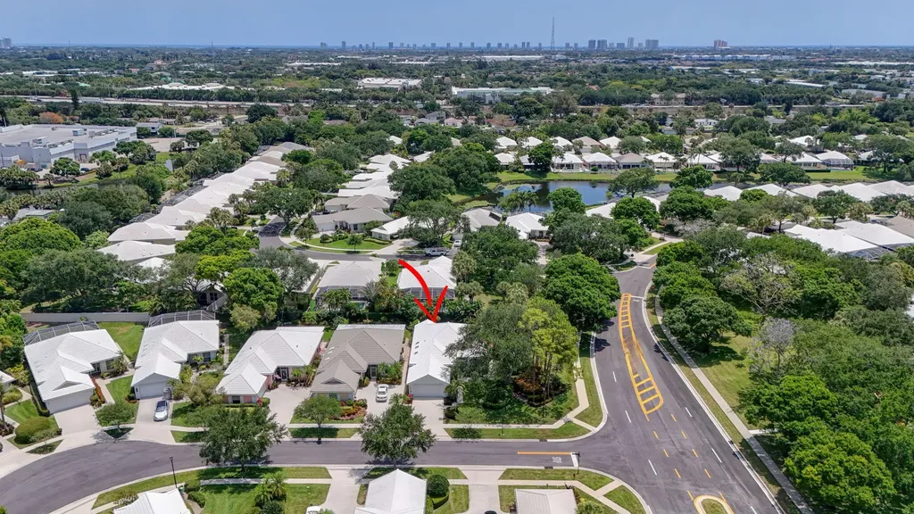 8773 Wakefield Drive Palm Beach Gardens FL 33410