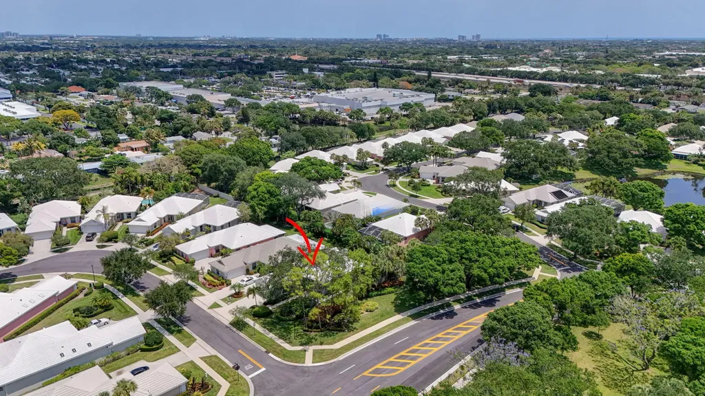 8773 Wakefield Drive Palm Beach Gardens FL 33410