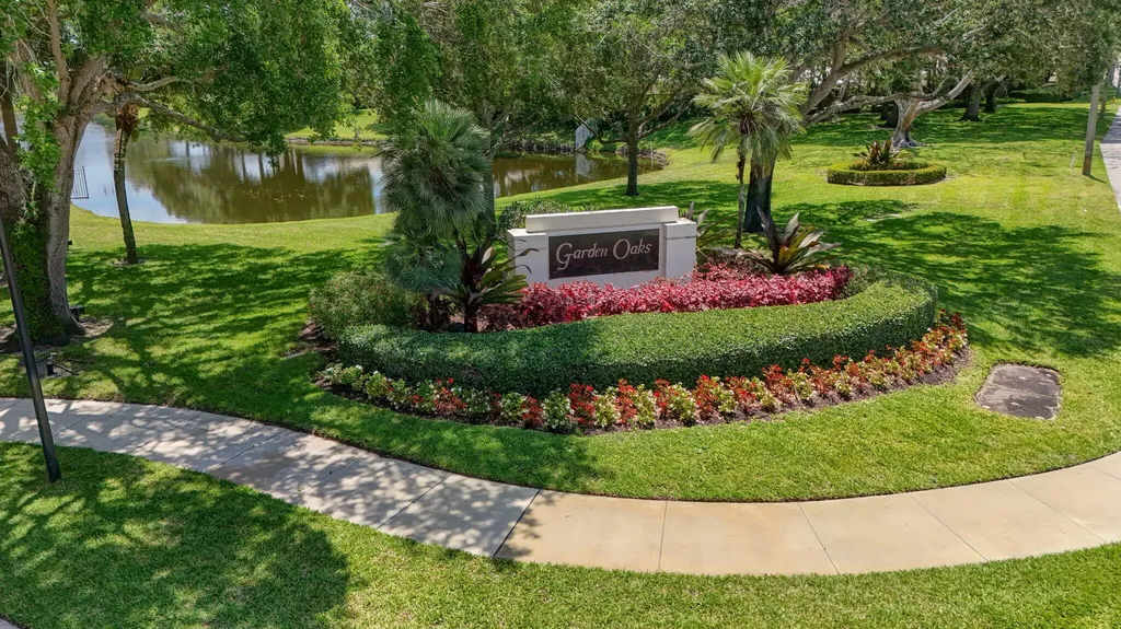 8773 Wakefield Drive Palm Beach Gardens FL 33410