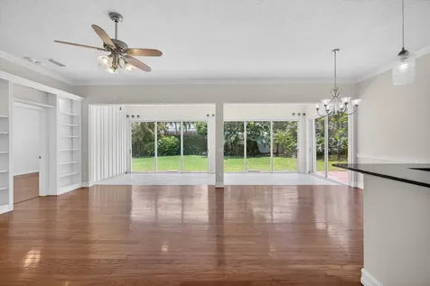 8773 Wakefield Drive Palm Beach Gardens FL 33410