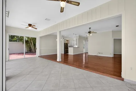 8773 Wakefield Drive Palm Beach Gardens FL 33410