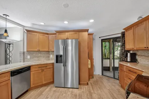 5155 Pine Drive Boynton Beach FL 33437