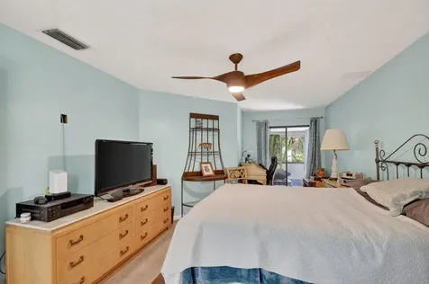 5155 Pine Drive Boynton Beach FL 33437