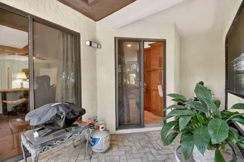 5155 Pine Drive Boynton Beach FL 33437