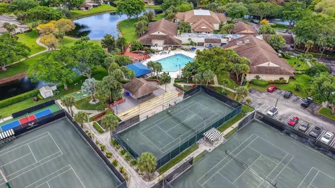 5155 Pine Drive Boynton Beach FL 33437